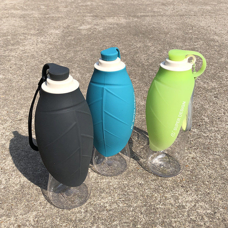 Pies Outdoor Water Bottle Przenośny Pet Dog Travel Podajnik Wody Pojemnik z Silikonowym Składanym Kubkiem Do Picia